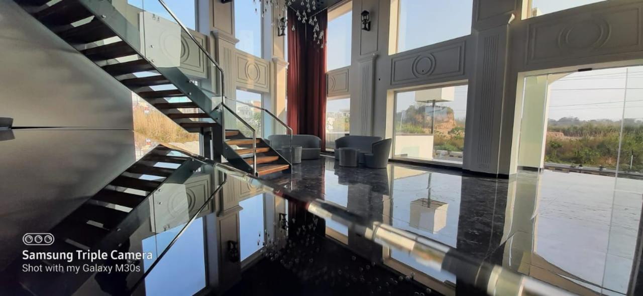 Dayal Hotel Уна Экстерьер фото