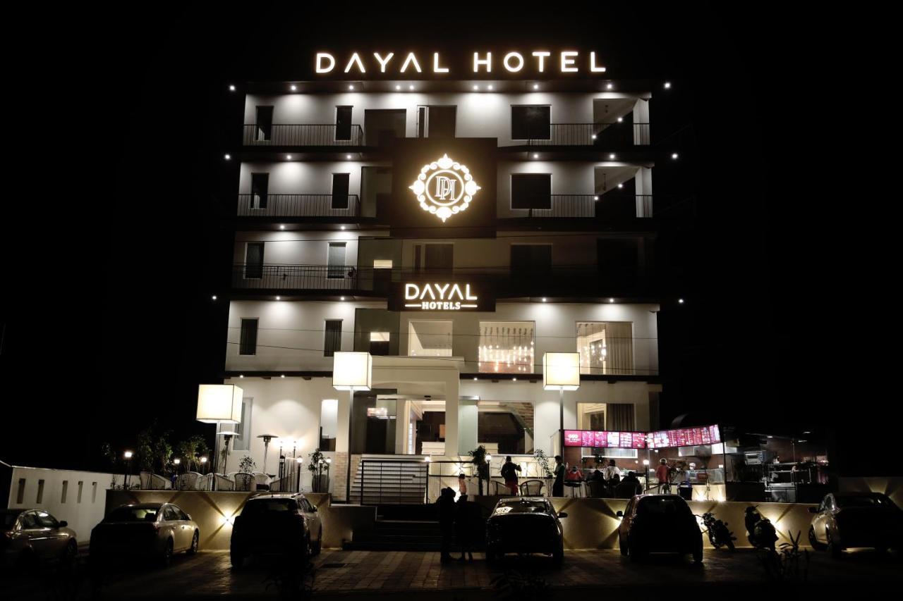 Dayal Hotel Уна Экстерьер фото